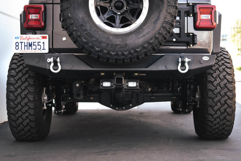 DV8 Offroad 07-21 Jeep Wrangler (JK/JL) Bolt-On Hitch w/ Lights - Mammoth Racing -