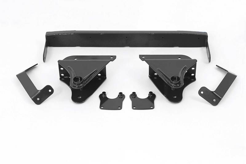 Fabtech 99-00 Ford F250/350 4WD 3.5in Spring Hanger w/Perf Shks - Mammoth Racing -