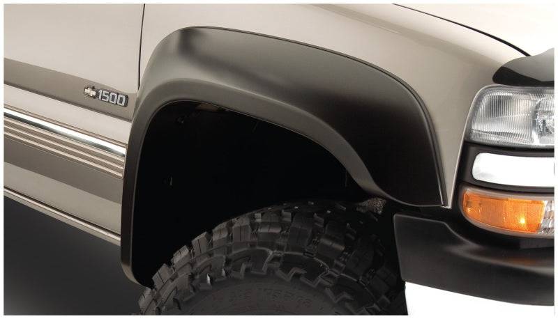 Bushwacker 07-07 Chevy Silverado 1500 Classic Fleetside Extend-A-Fender Style Flares 4pc - Black - Mammoth Racing -