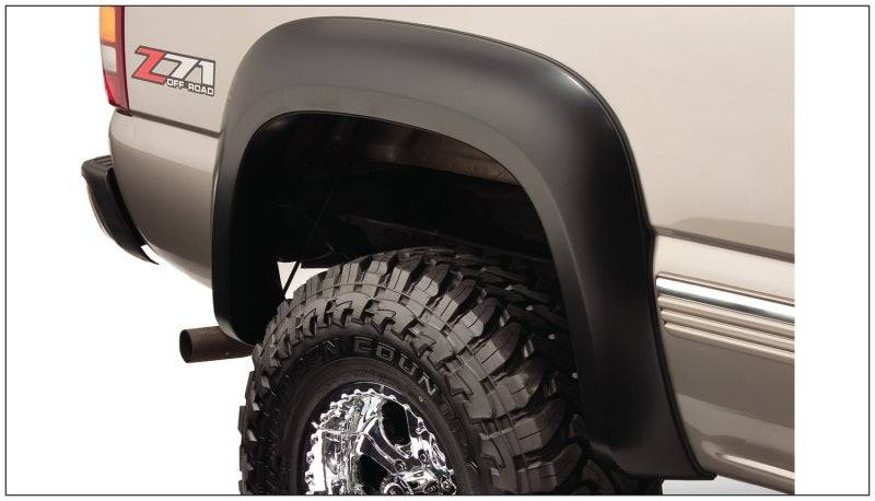 Bushwacker 07-07 Chevy Silverado 1500 Classic Fleetside Extend-A-Fender Style Flares 4pc - Black - Mammoth Racing -